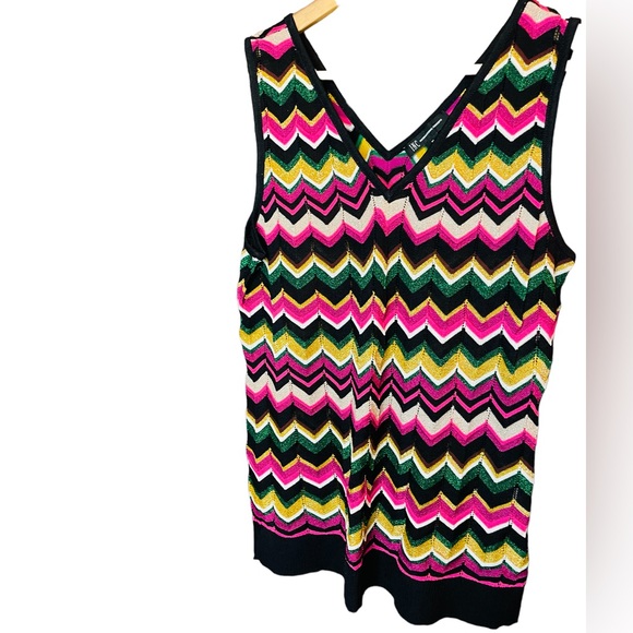 International Concept Knit Top - Picture 2 of 7